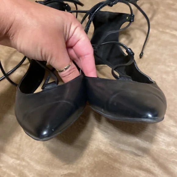 Old Navy Tie-up Flats - Picture 2 of 6